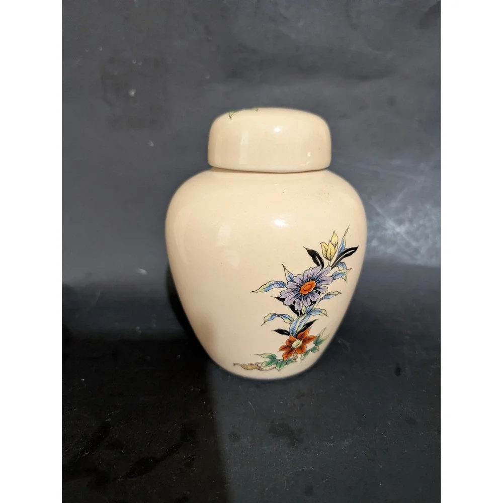 Shibata Japan Porcelain Ginger Jar Lidded Urn Floral Bird Cream Vintage 6 Inch